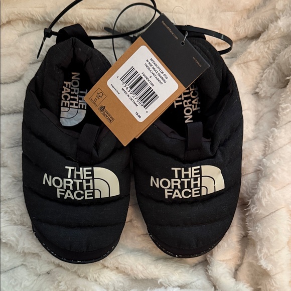 The North Face Shoes - The North Face Black Insulated Slippers